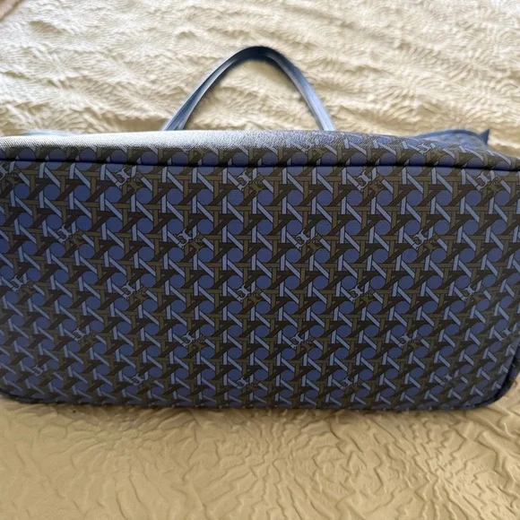 Tory Burch Ever-Ready Zip Top Tote Bag - Picture 4 of 6